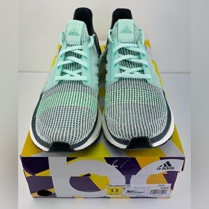 NEW IN BOX Adidas ULTRABOOST 19 Men's Size 12 Mint Green Running Shoes Sneakers